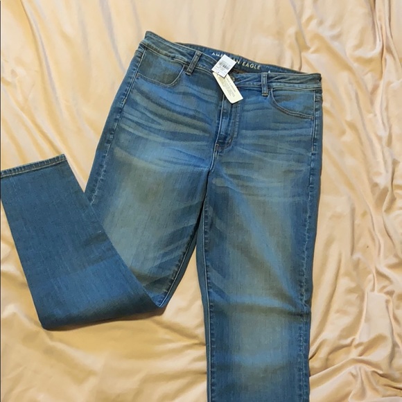 AE Jeans NWT high rise